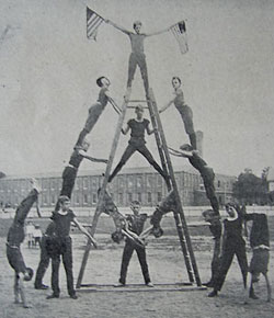 Young gymnasts in 1903 from the Turngemeinde