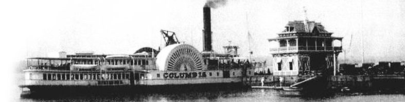 The steamer Columbia at Riverton pier.